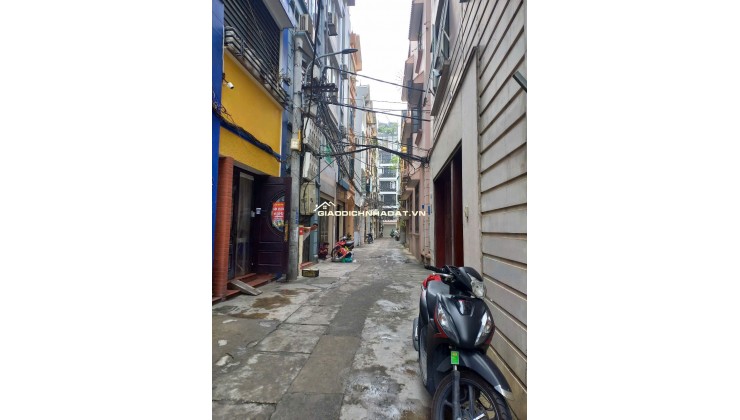 Nhà phân lô Vũ Phạm Hàm, ô tô tránh, 36m2, 5 tầng, giá hợp lý